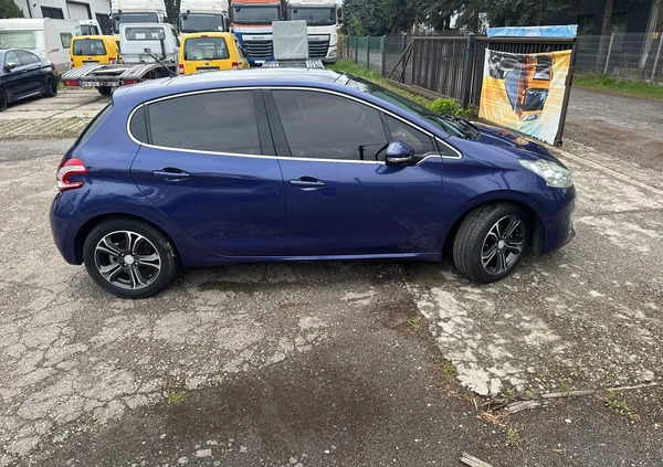 Peugeot 208 cena 32500 przebieg: 176722, rok produkcji 2013 z Jedlina-Zdrój małe 154